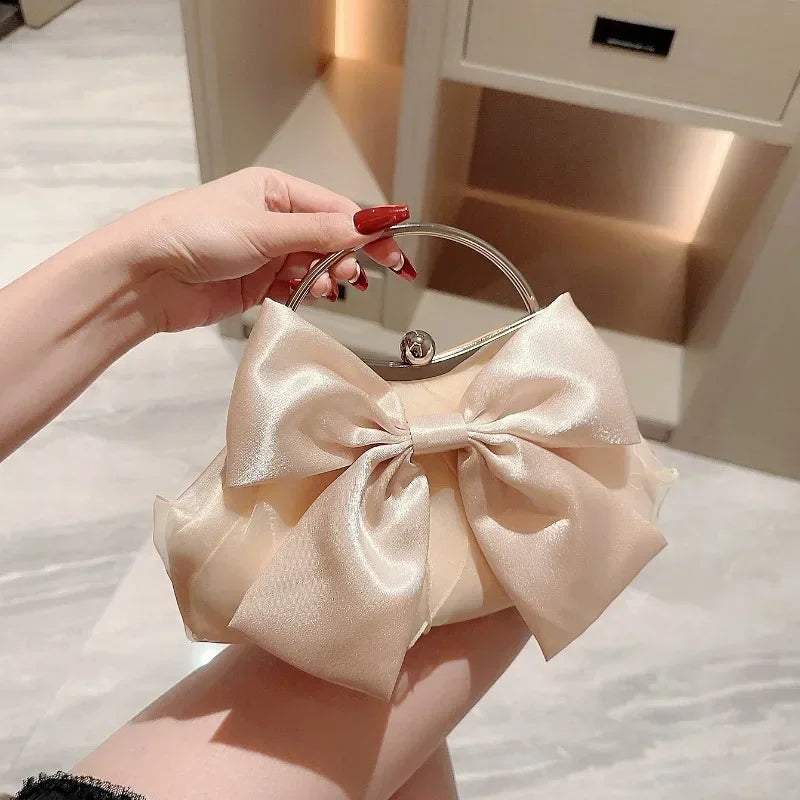 Edle Satin Handtasche für Hochzeit / Parys