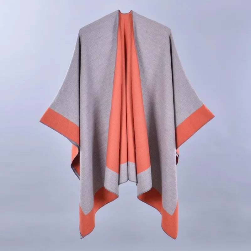 Weicher angenehmer Poncho